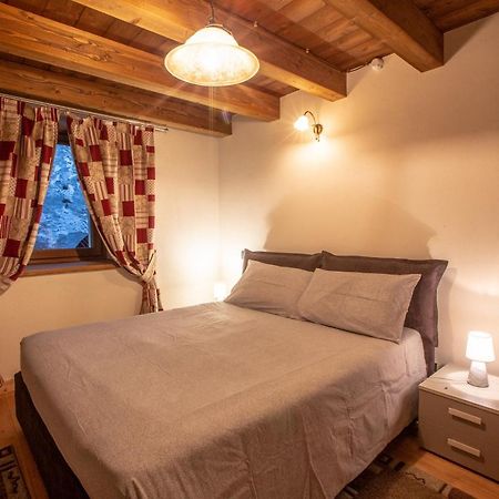 L'Atelier Du Temps - Les Greniers Appartements Aosta Exteriér fotografie
